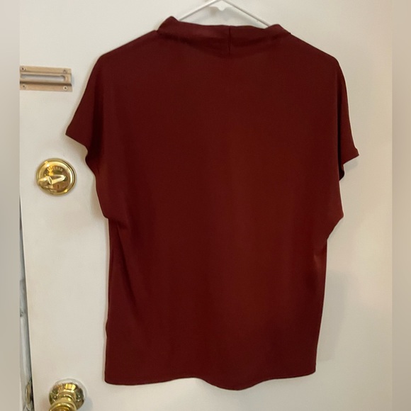 H&M Top - Picture 2 of 3